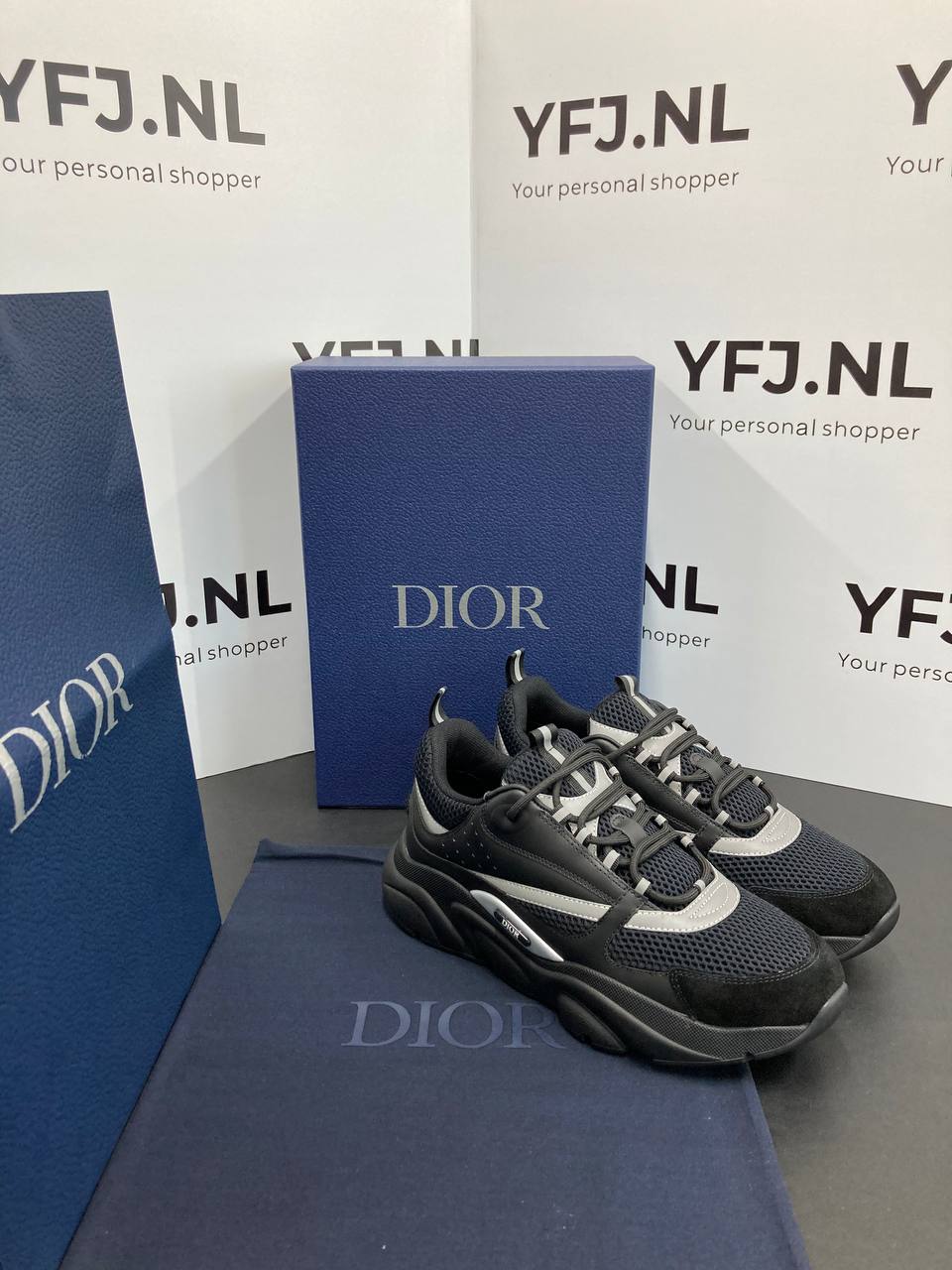 DIOR B22 Zwart
