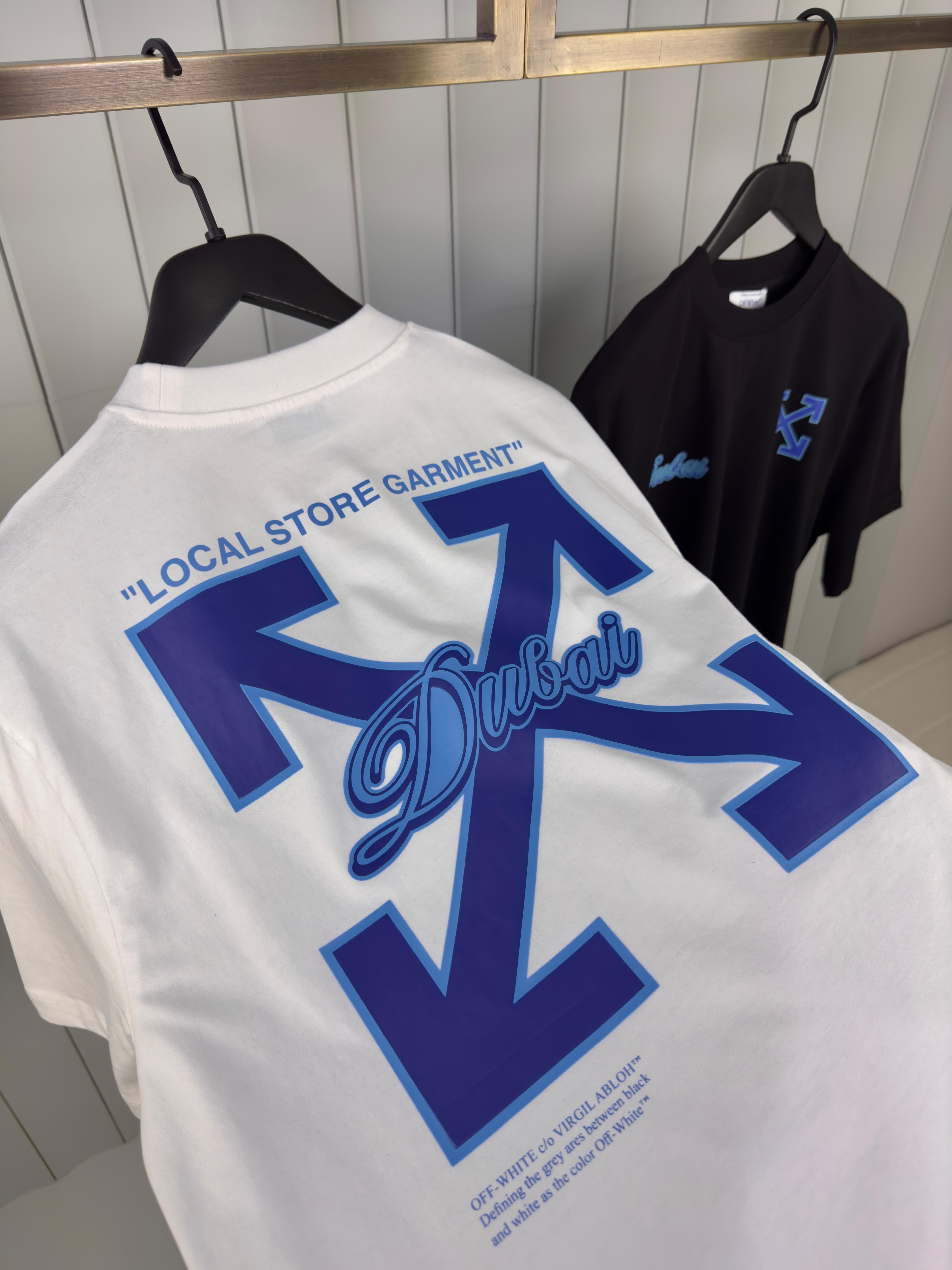 OFF-WHITE T-shirt