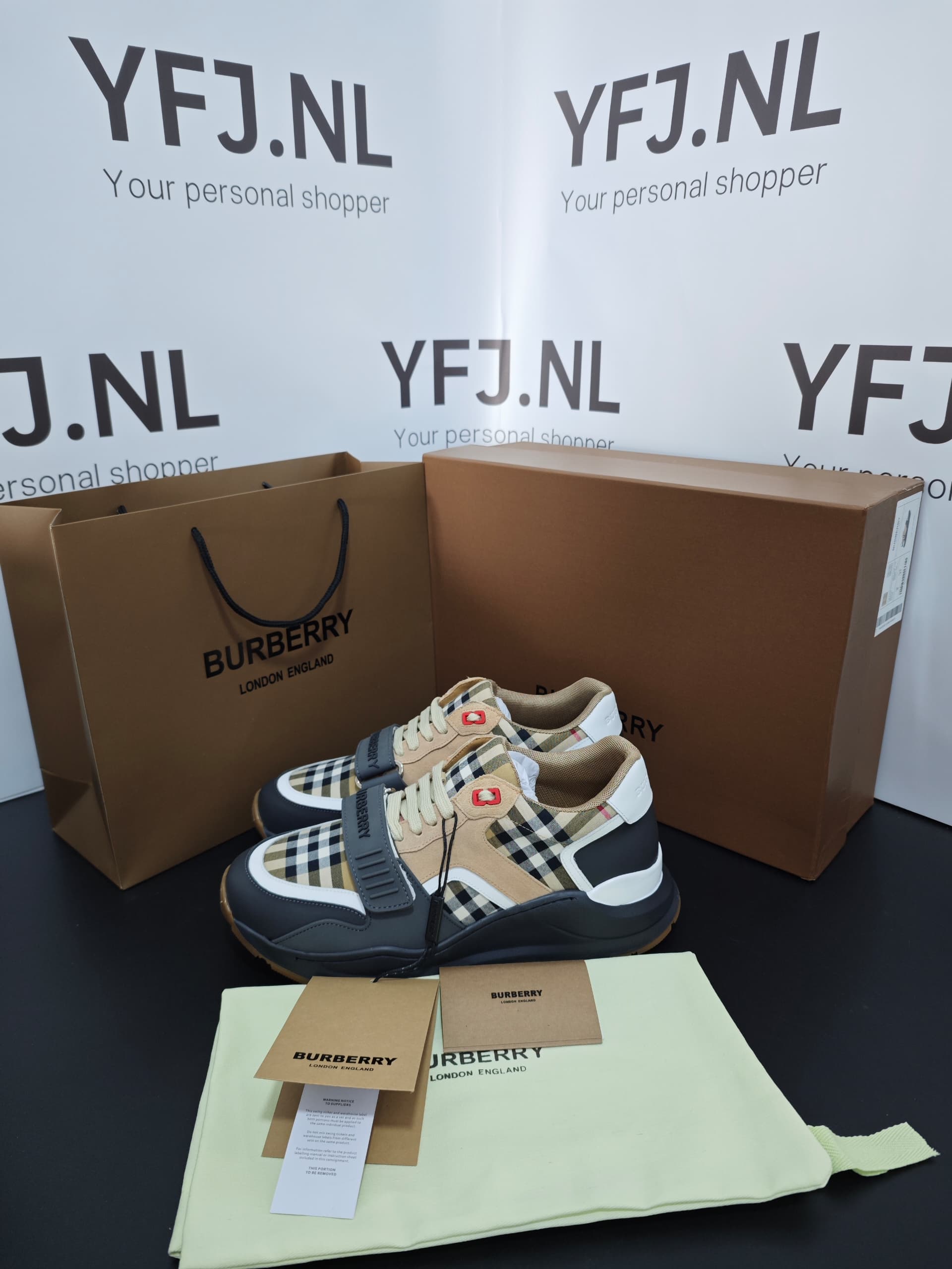 Burberry Sneakers