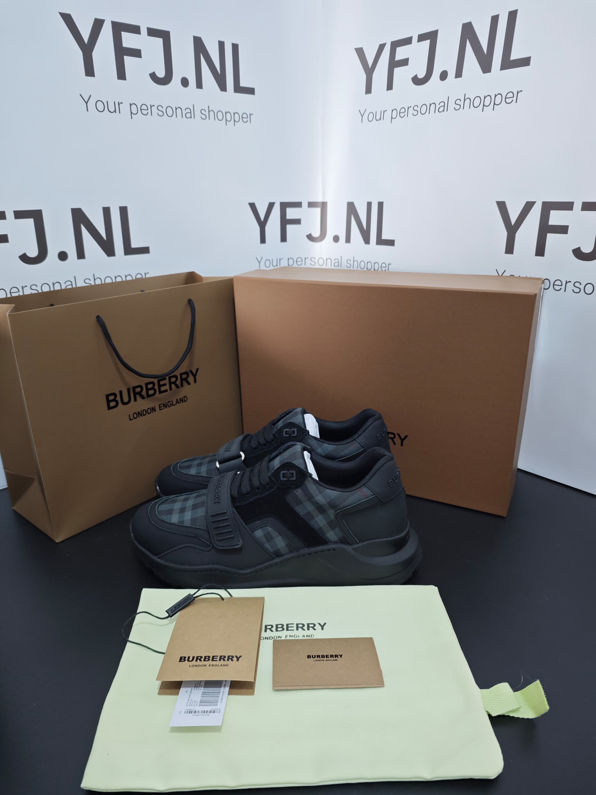 Burberry Sneakers