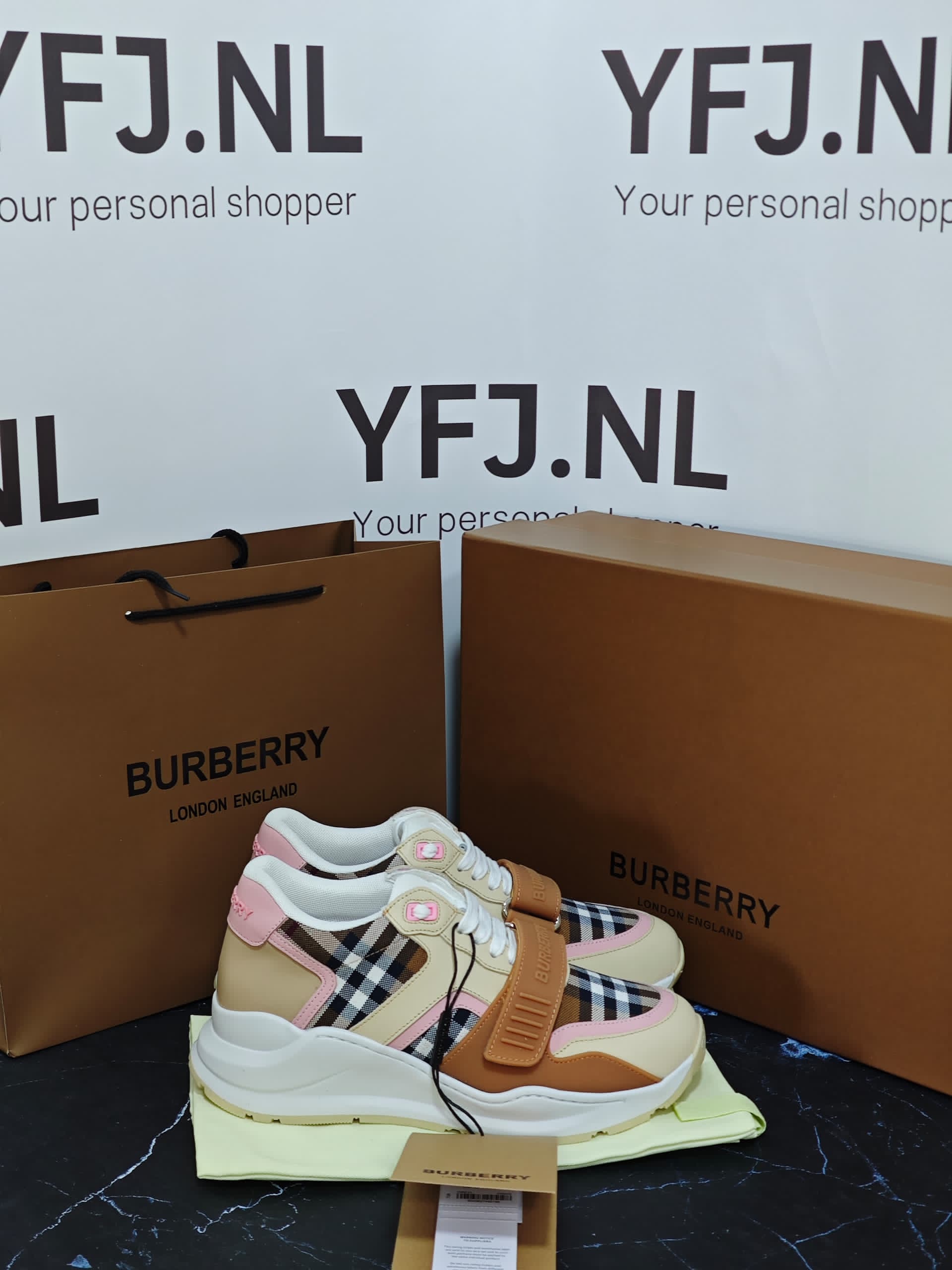 Burberry Sneakers