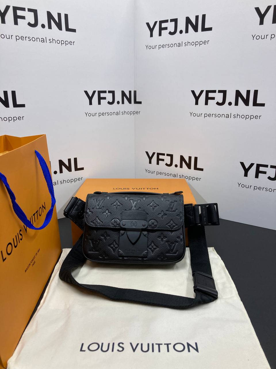 Louis Vuitton Slicklock Bag