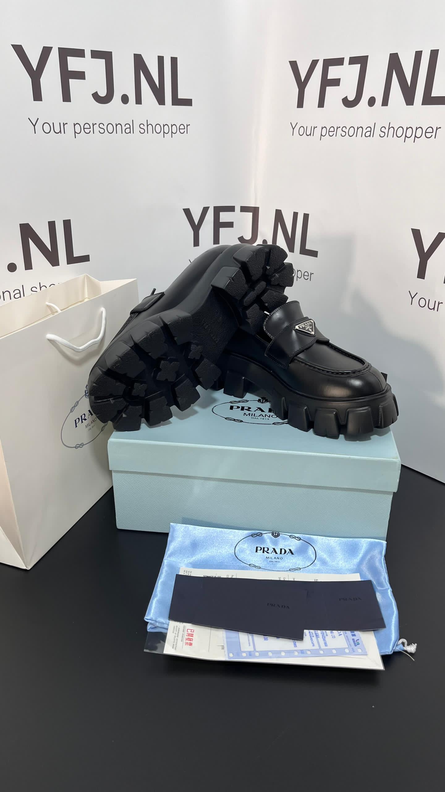 Prada Instappers