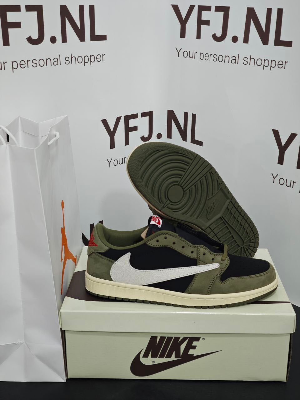 Travis Scott Air