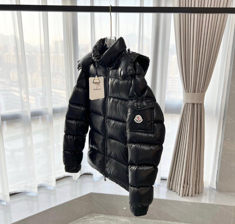 Moncler Maya Jas (NFC Scan)