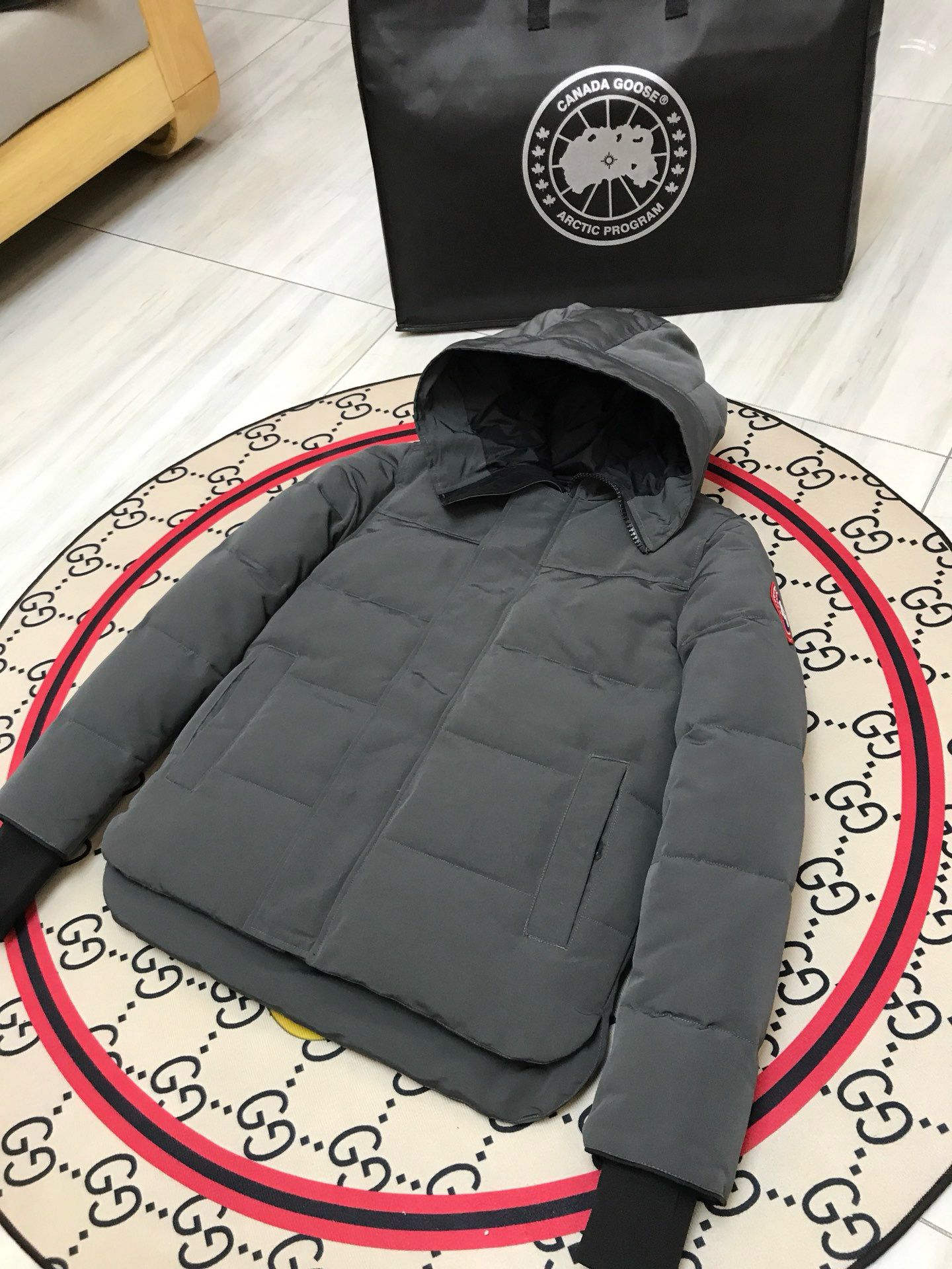 Canada Goose Mac Millan Grijs