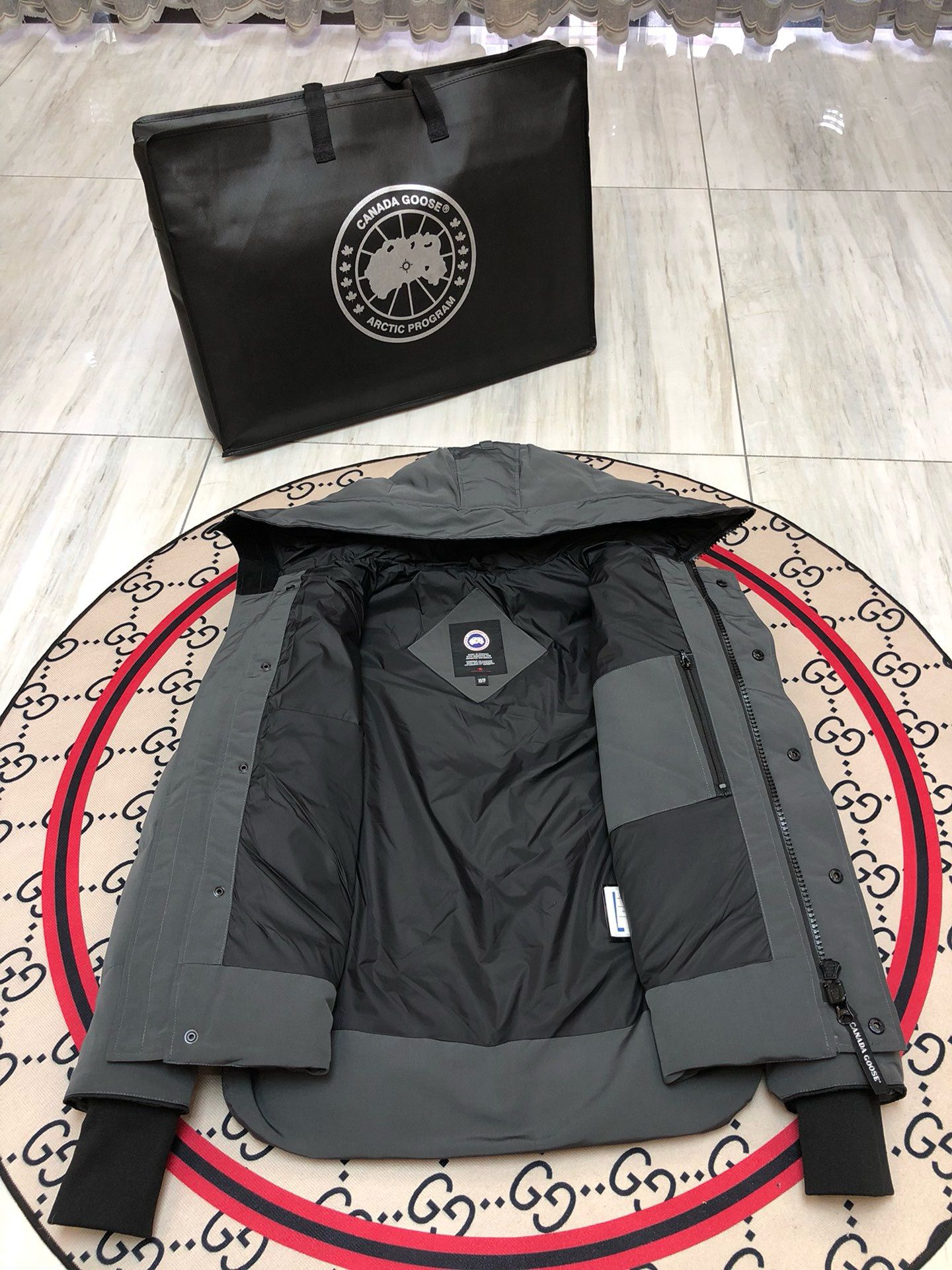Canada Goose Mac Millan Grijs