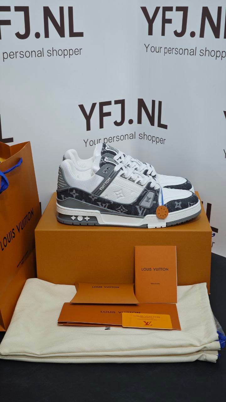 Louis Vuitton Trainer Grijs