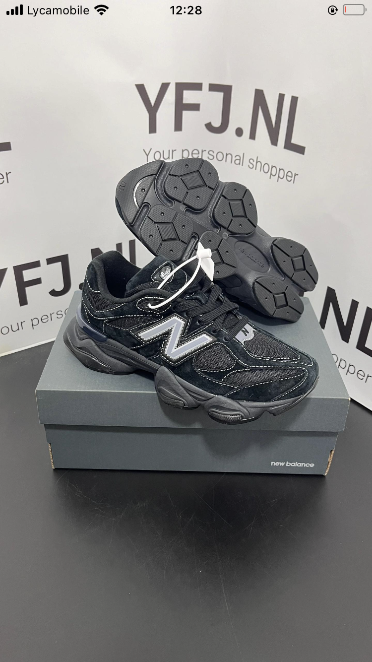 New Balance 9060 Zwart