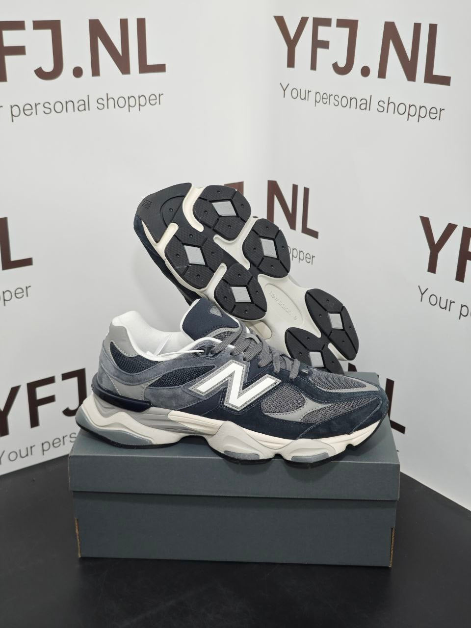 New Balance 9060